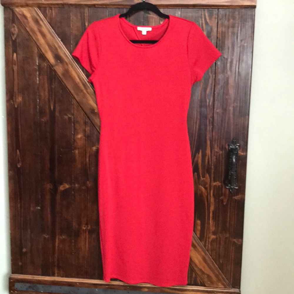 Red dress with cutout back